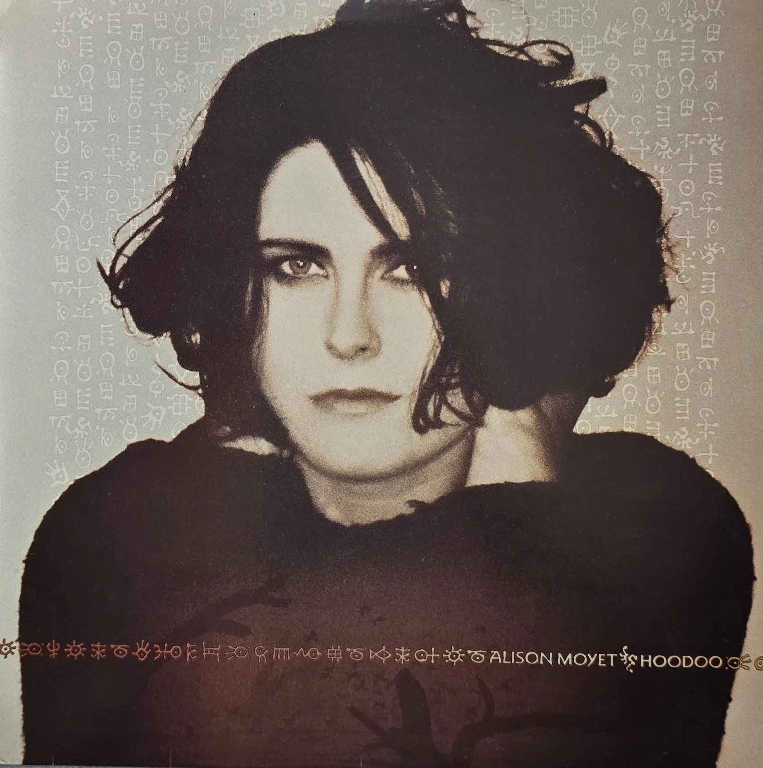 Alison Moyet – Hoodoo