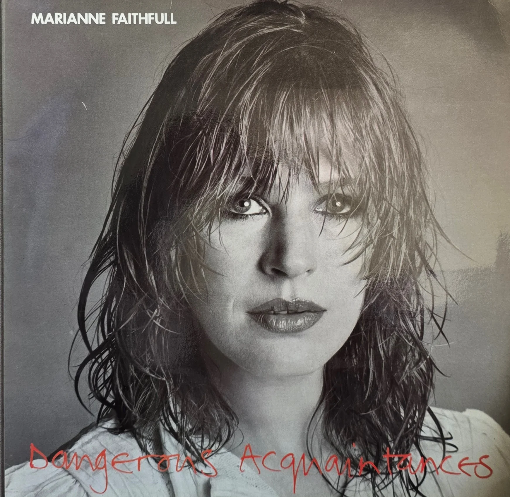 Marianne Faithfull – Dangerous Acquaintances