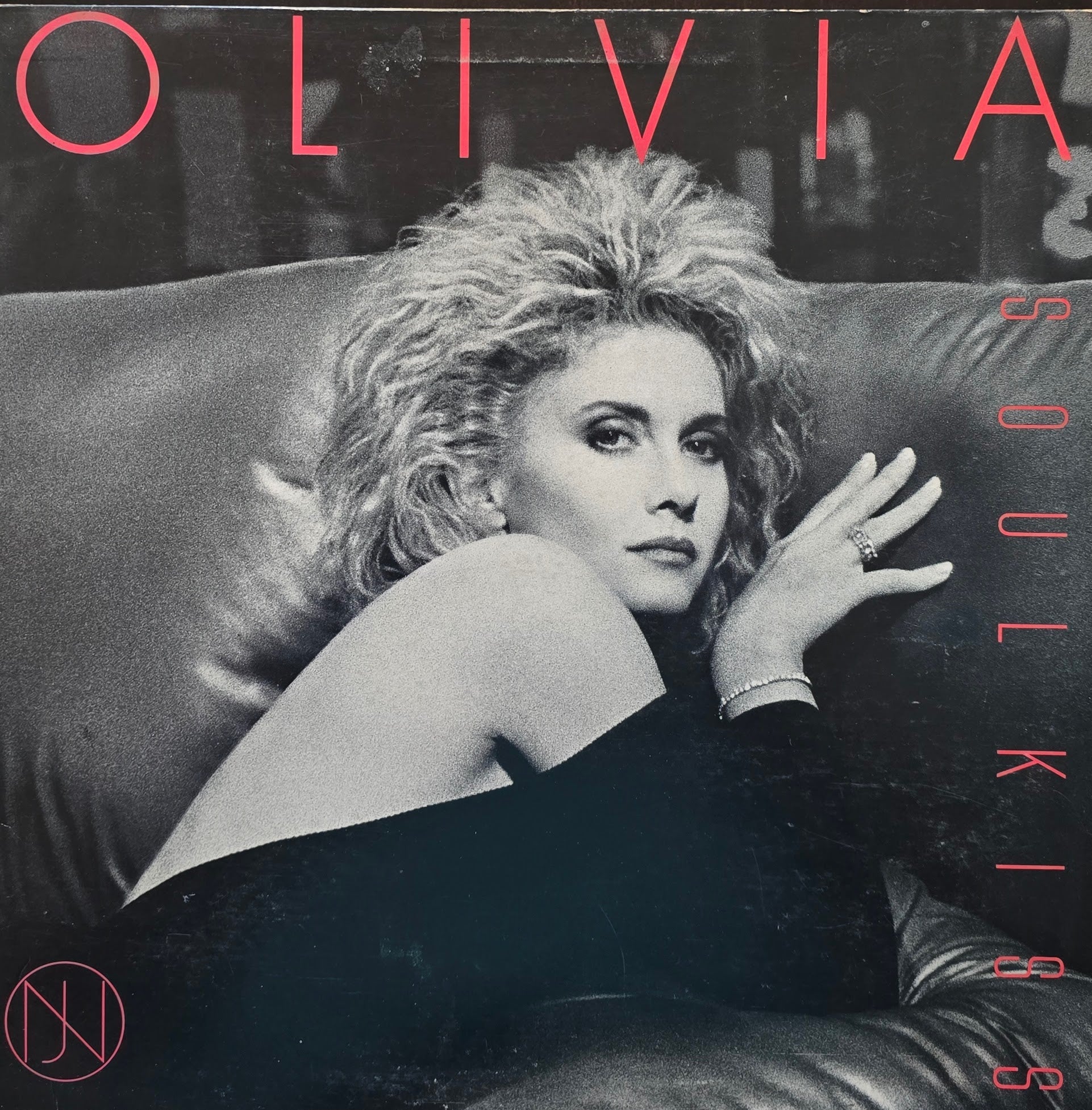 Olivia Newton-John – Soul Kiss