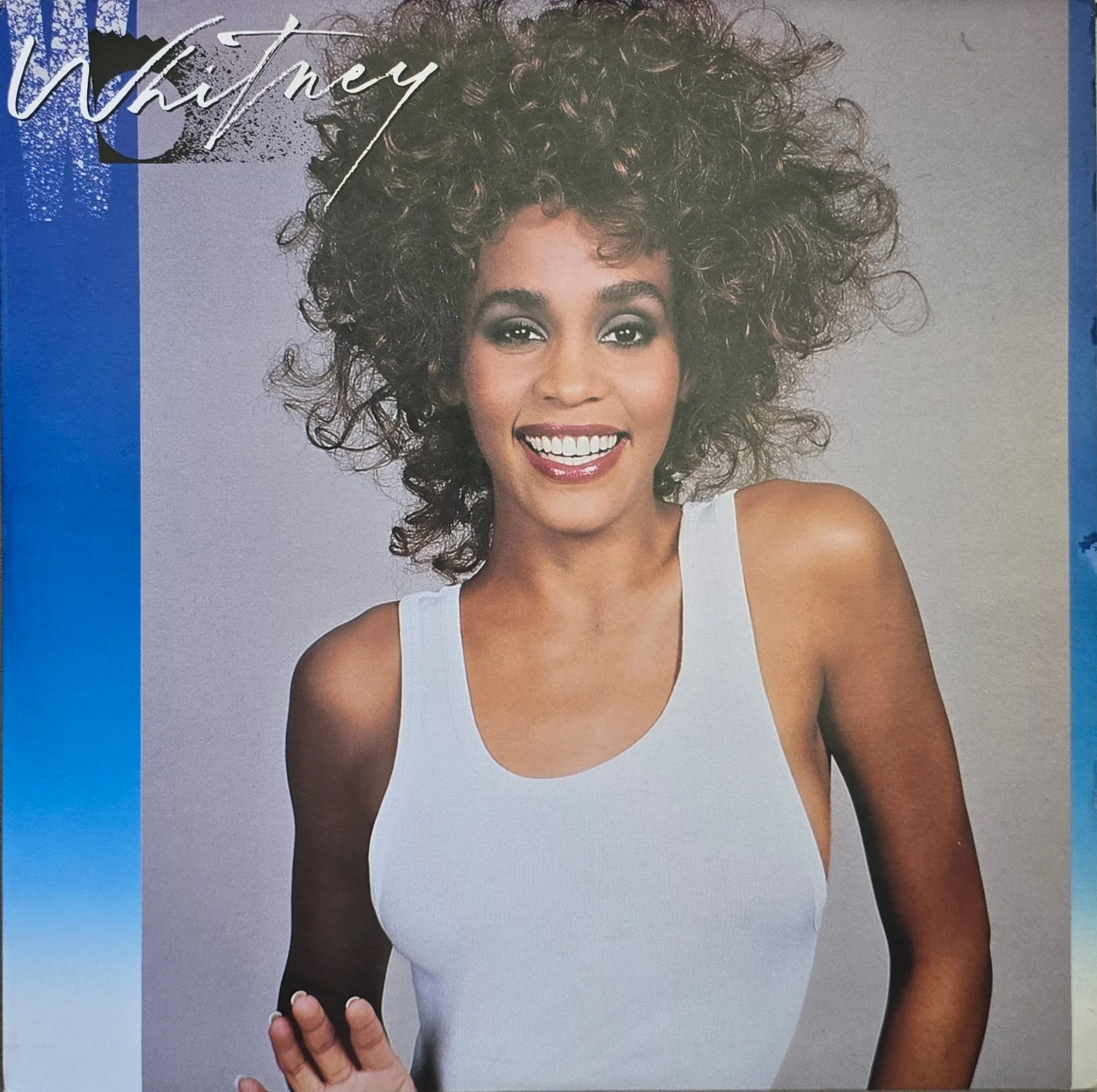 Whitney Houston – Whitney